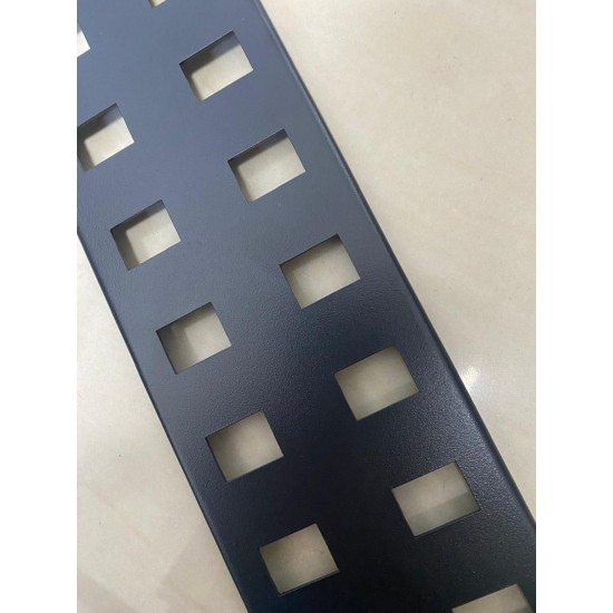 Frente de Patchera 24 Puertos - 2U - Vision (Cod:10359)